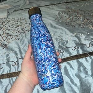 Lilly Pulitzer Swell Coastal Blue Whispurr Water Bottle 17 oz